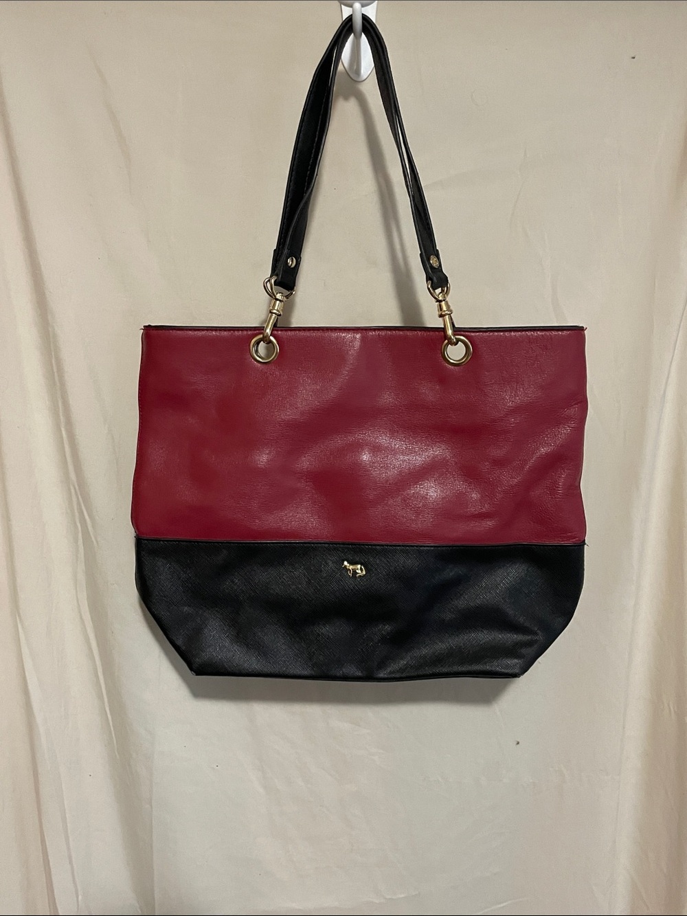 Emma Fox Two-Tone Red and Black Leather Tote Bag - Classic Shoulder Carry